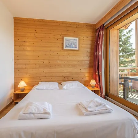 Apartment Cosy Au Centre De L'alpe D'huez, Proche Pistes Et Commerces - Fr-1-645-45
